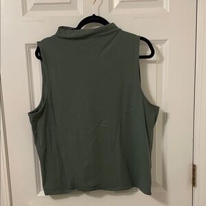 J. Crew Sleeveless Green Mock Neck Top 2X NWOT